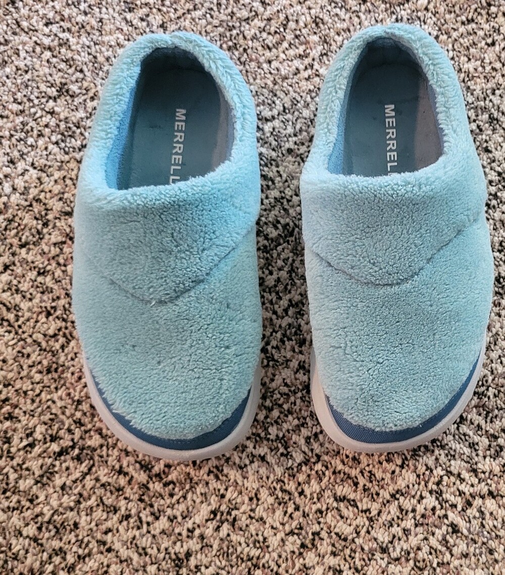 Merrell Women's Plush Slip-On Slippers in Aqua Blue